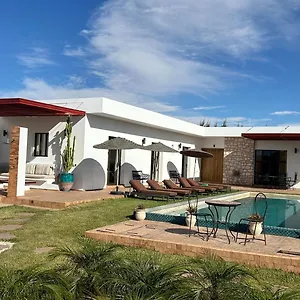 https://villa-essaouira-petit-djeuner-compris.essaouirahotels.net
